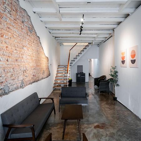 The Terraces By Aayu George Town Penang Hostel Bagian luar foto